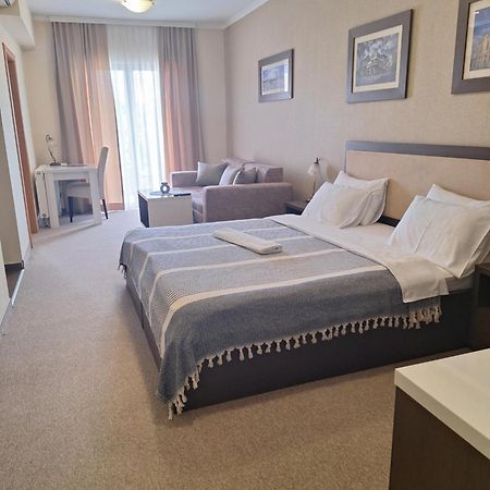 Garni Hotel Ema Kragujevac Zewnętrze zdjęcie