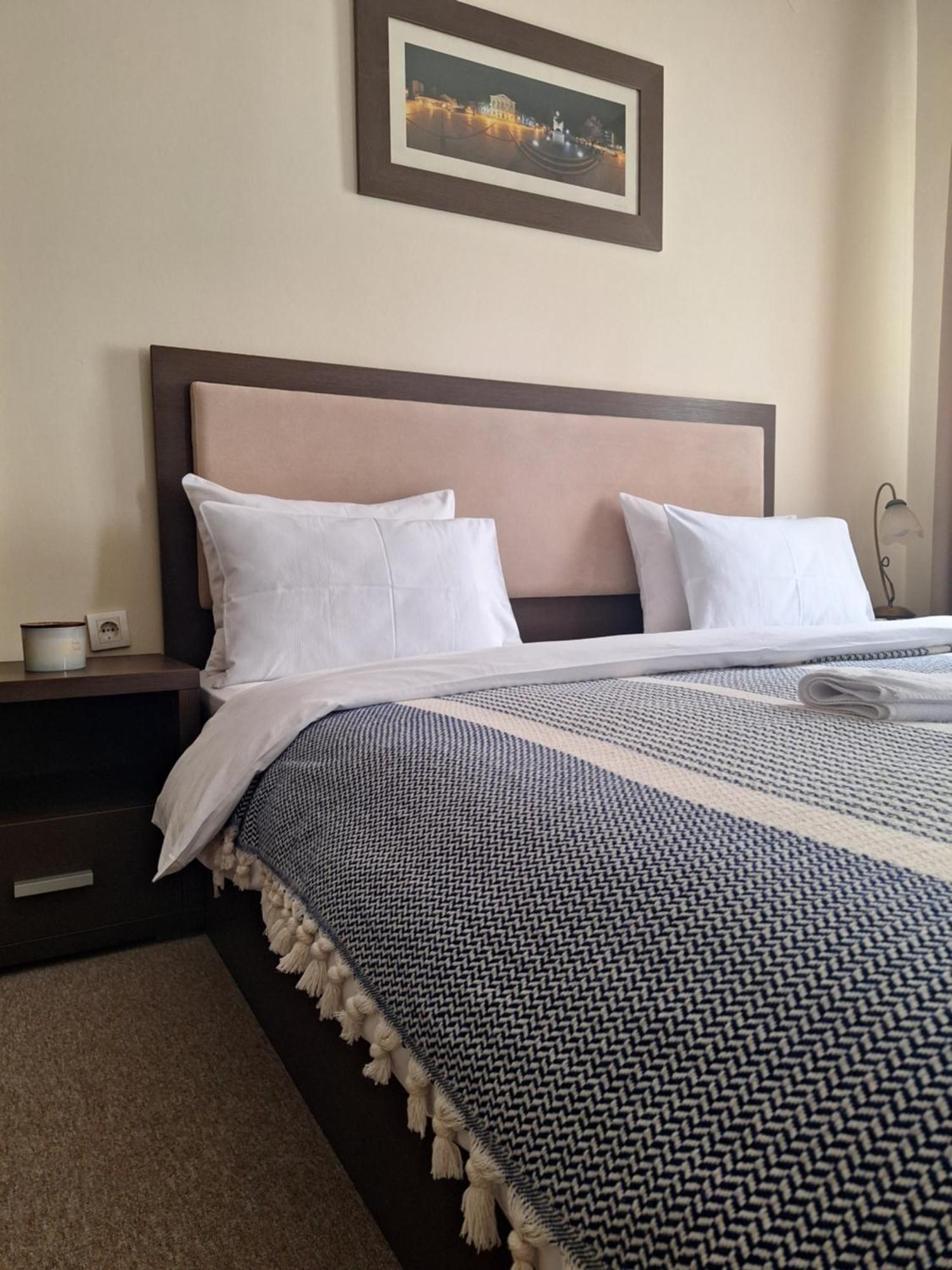 Garni Hotel Ema Kragujevac Zewnętrze zdjęcie