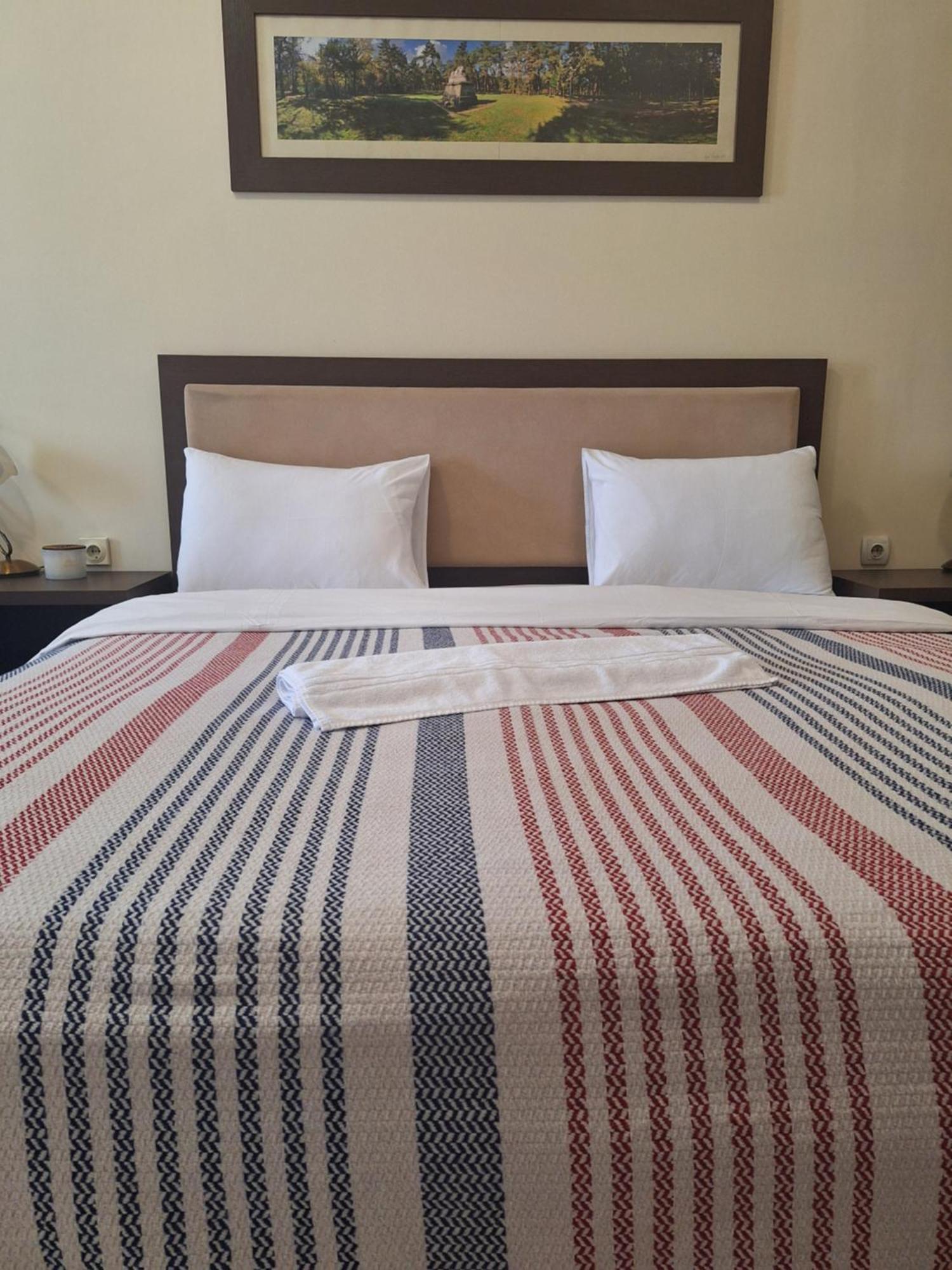 Garni Hotel Ema Kragujevac Zewnętrze zdjęcie