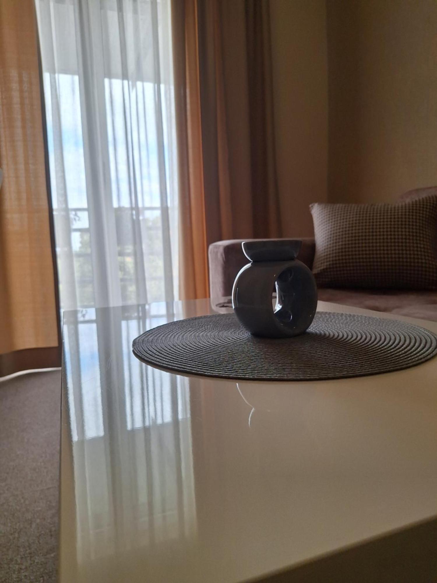 Garni Hotel Ema Kragujevac Zewnętrze zdjęcie