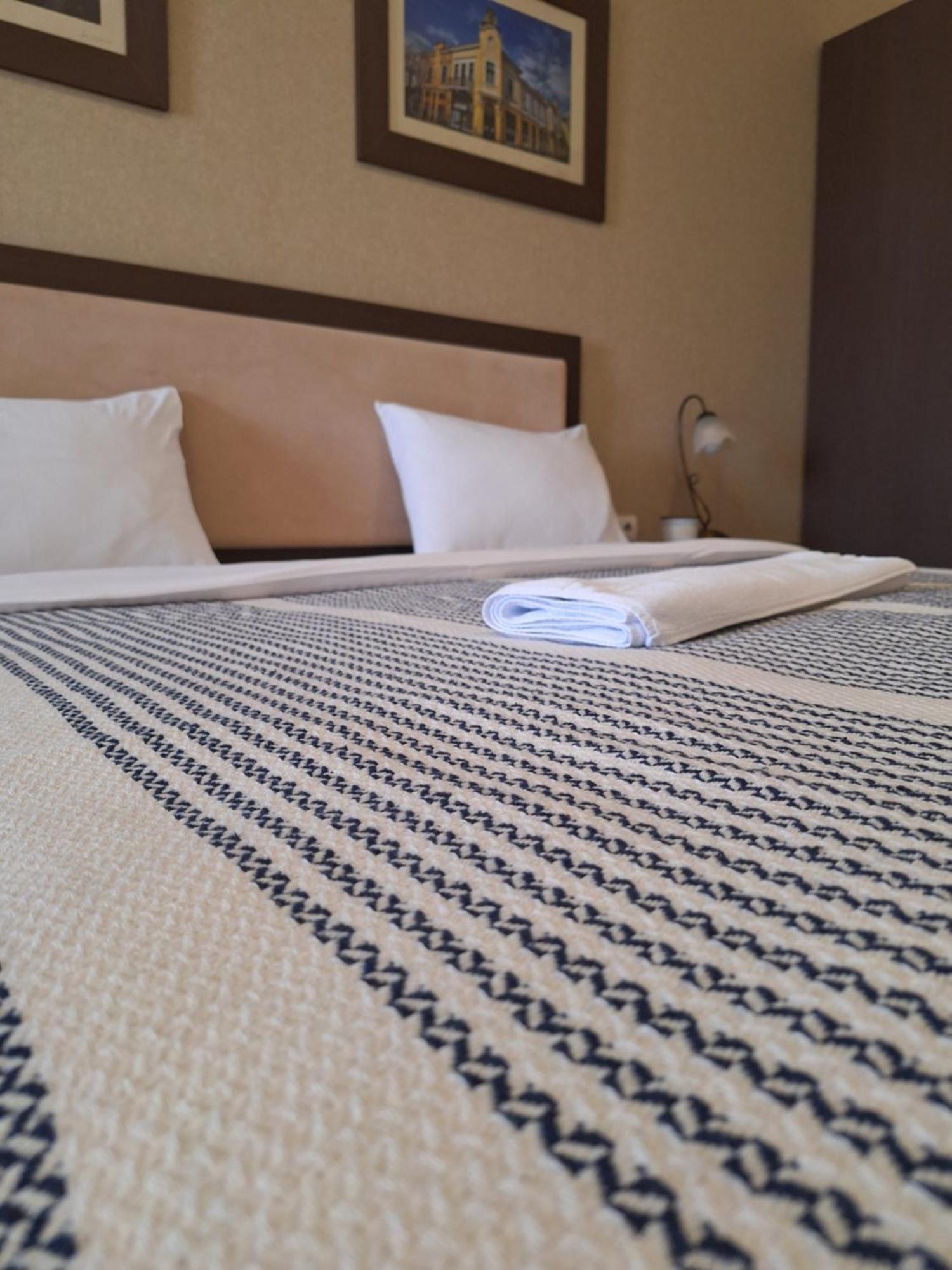 Garni Hotel Ema Kragujevac Zewnętrze zdjęcie
