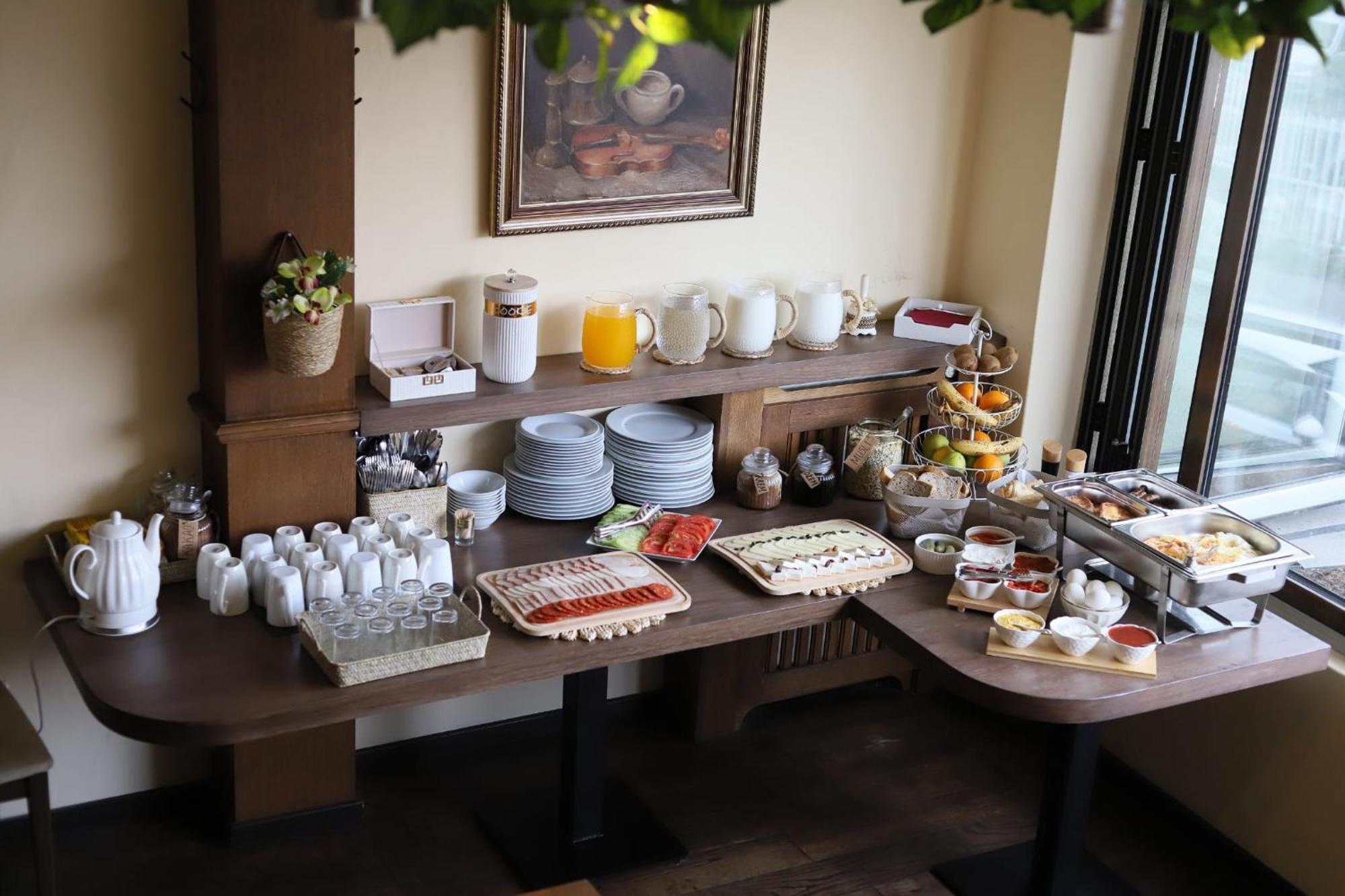 Garni Hotel Ema Kragujevac Zewnętrze zdjęcie