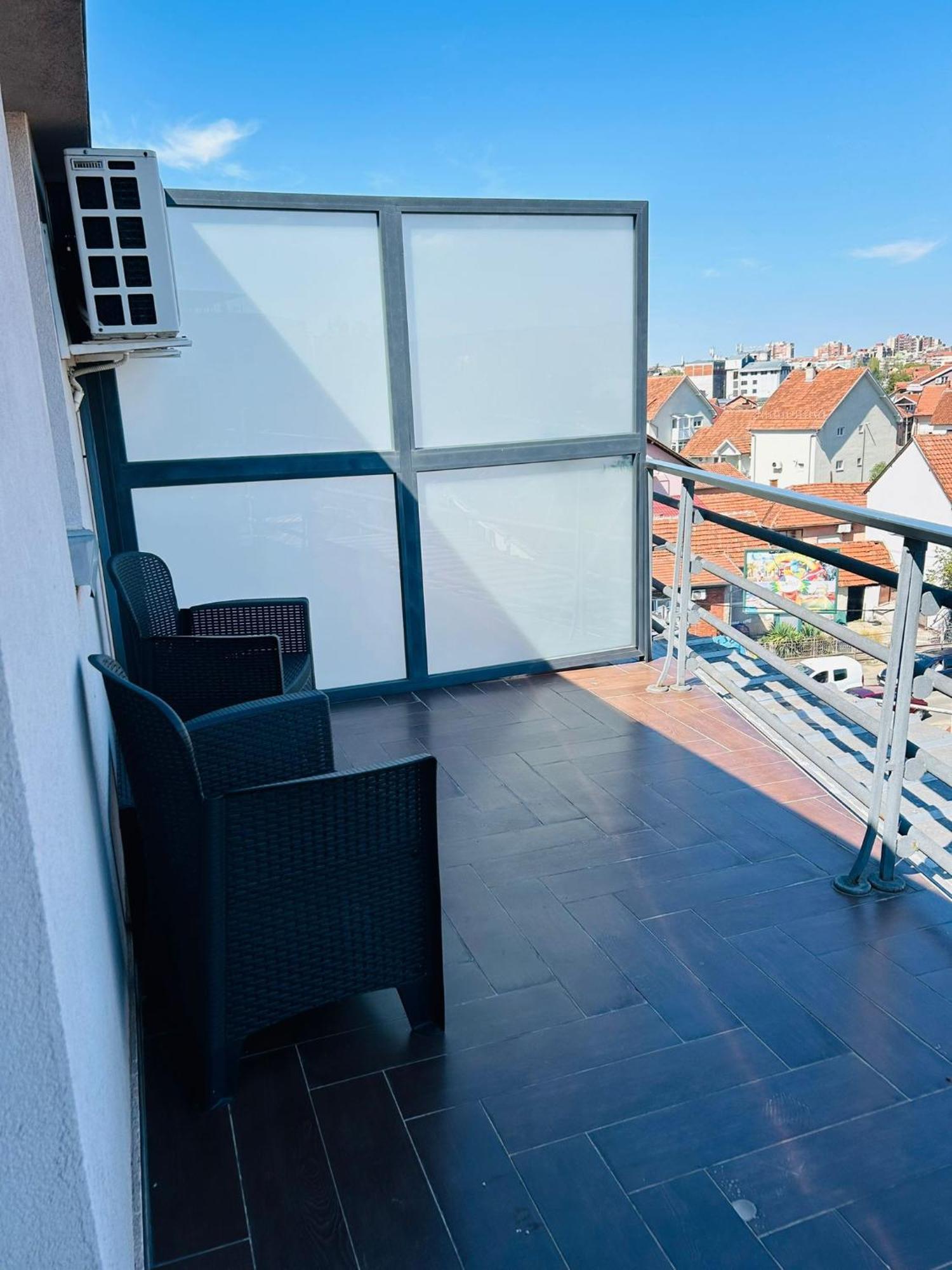 Garni Hotel Ema Kragujevac Zewnętrze zdjęcie